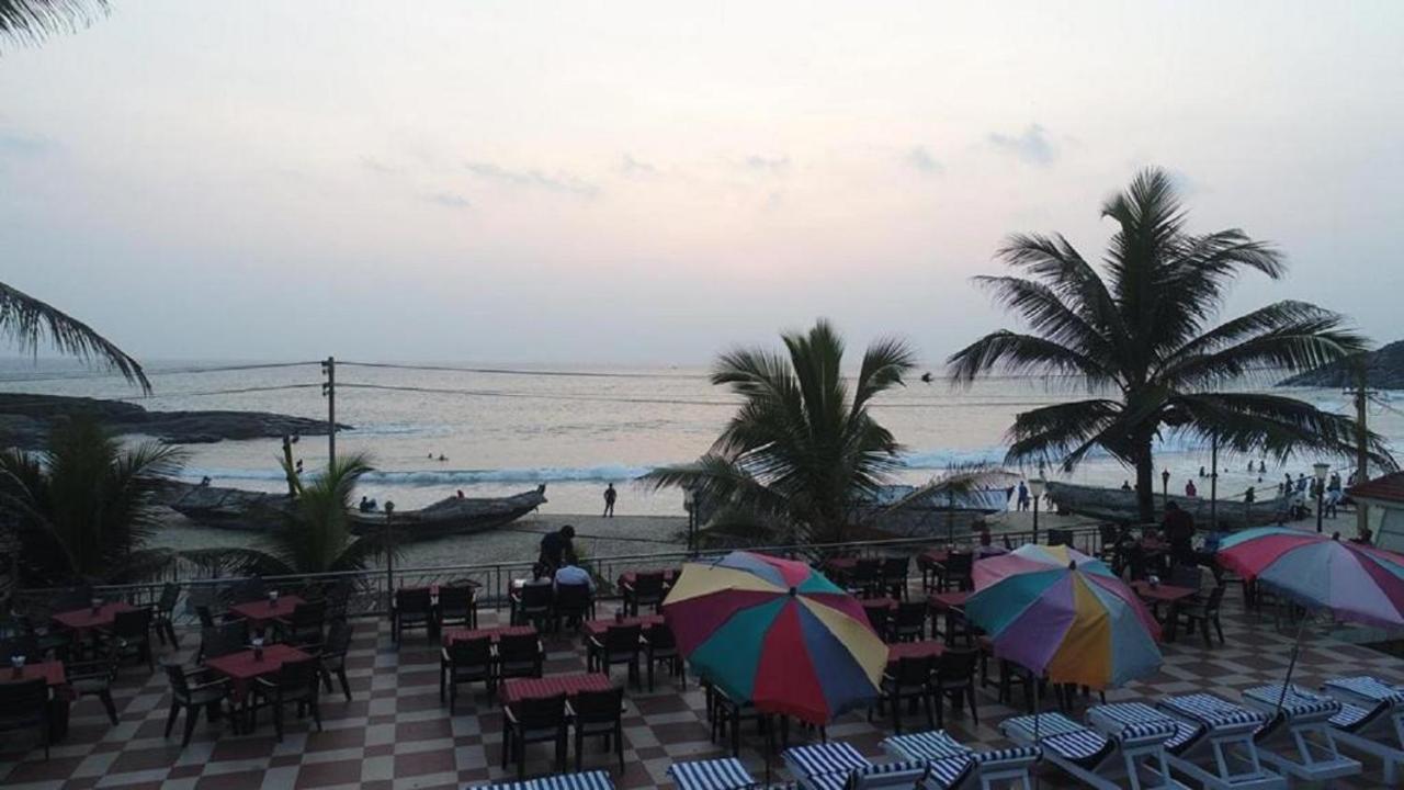 Seaface Beach Resort Kovalam Exterior foto