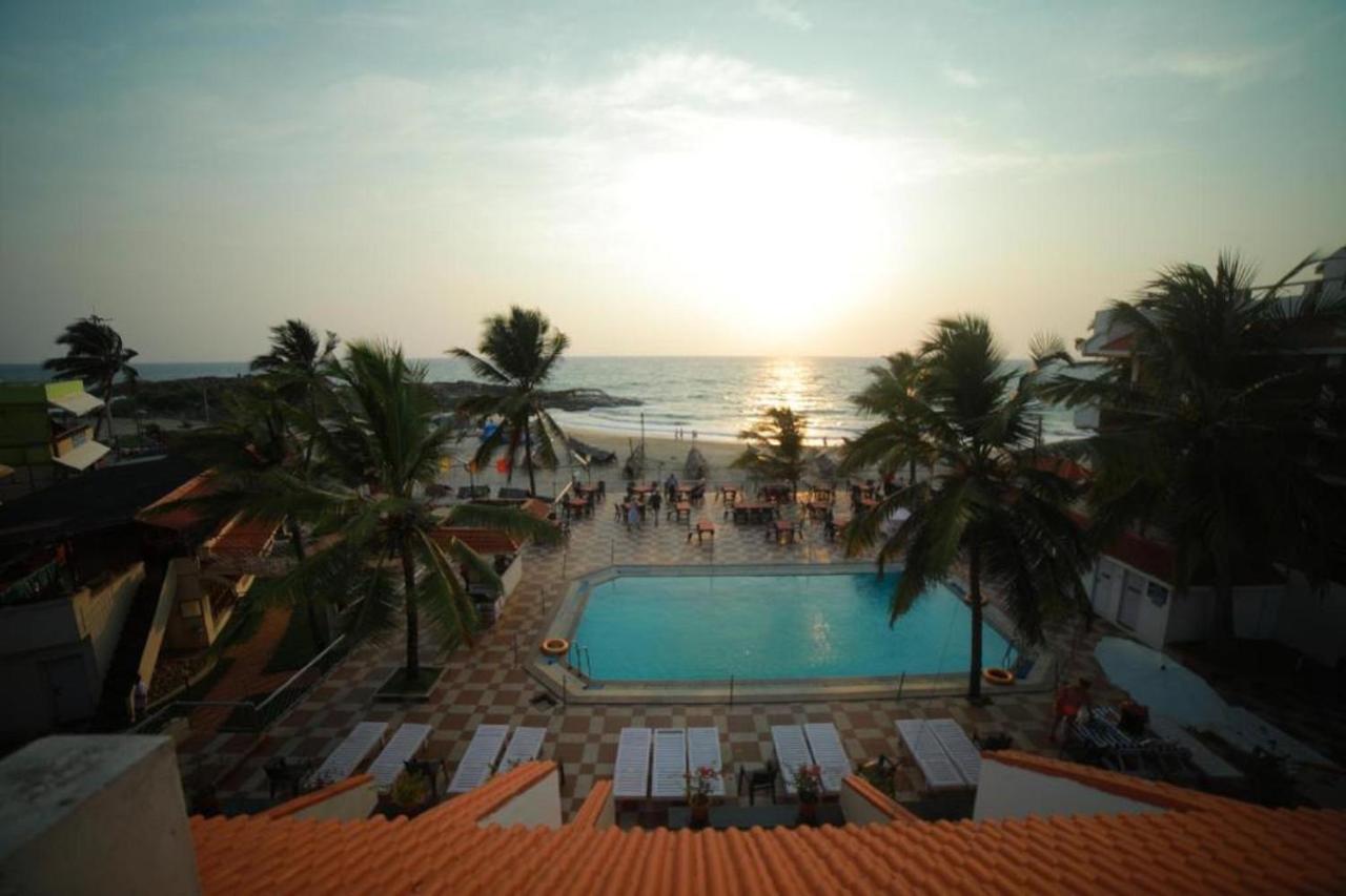 Seaface Beach Resort Kovalam Exterior foto