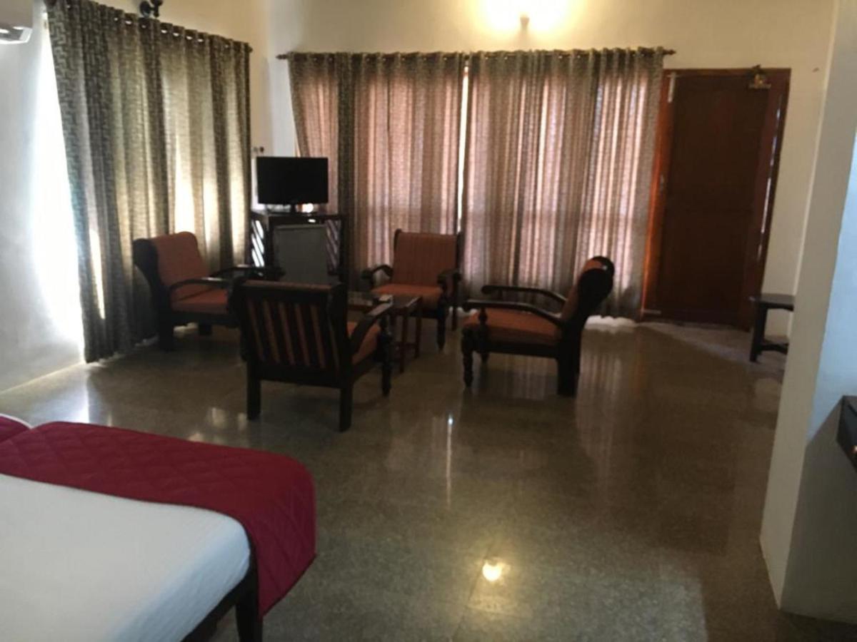 Seaface Beach Resort Kovalam Habitación foto